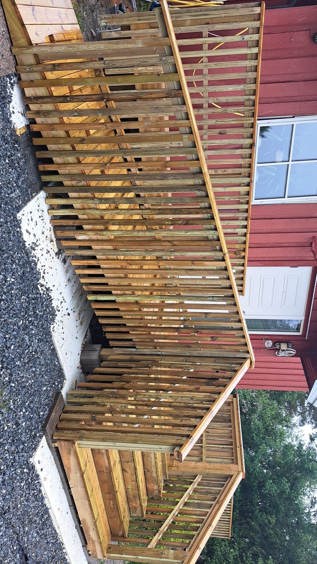 Moderne enebolig med trekledning – bilde 2